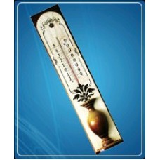 Термометр бытовой сувенирный  Д-11 Кувшинчик (0...+50)  ц.д.1, основание-дерево